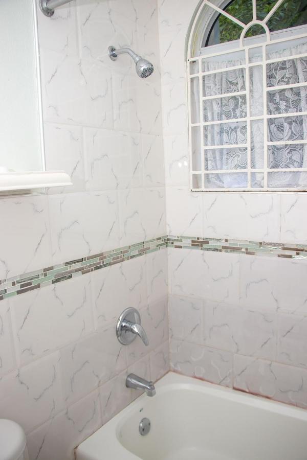 Elegant Condo Awesome View Ocho Rios Exterior foto