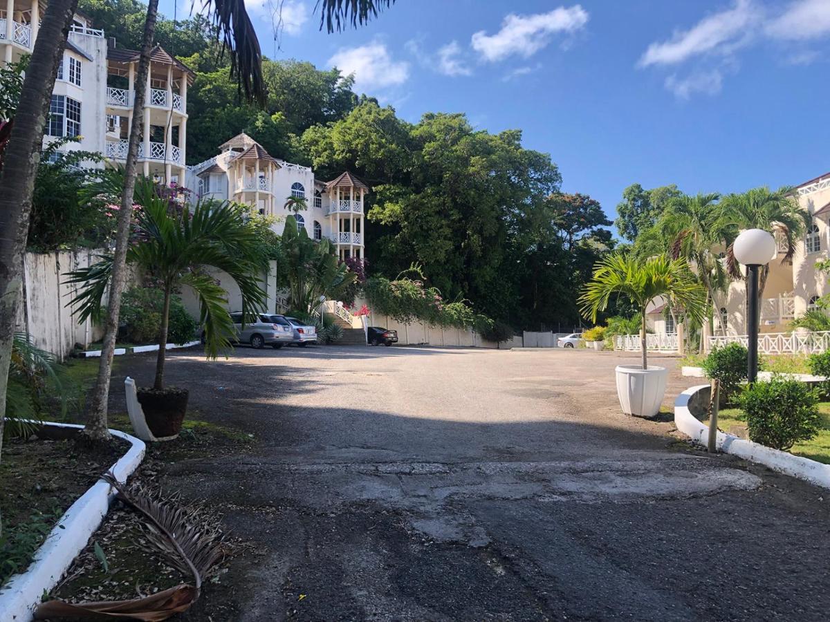Elegant Condo Awesome View Ocho Rios Exterior foto