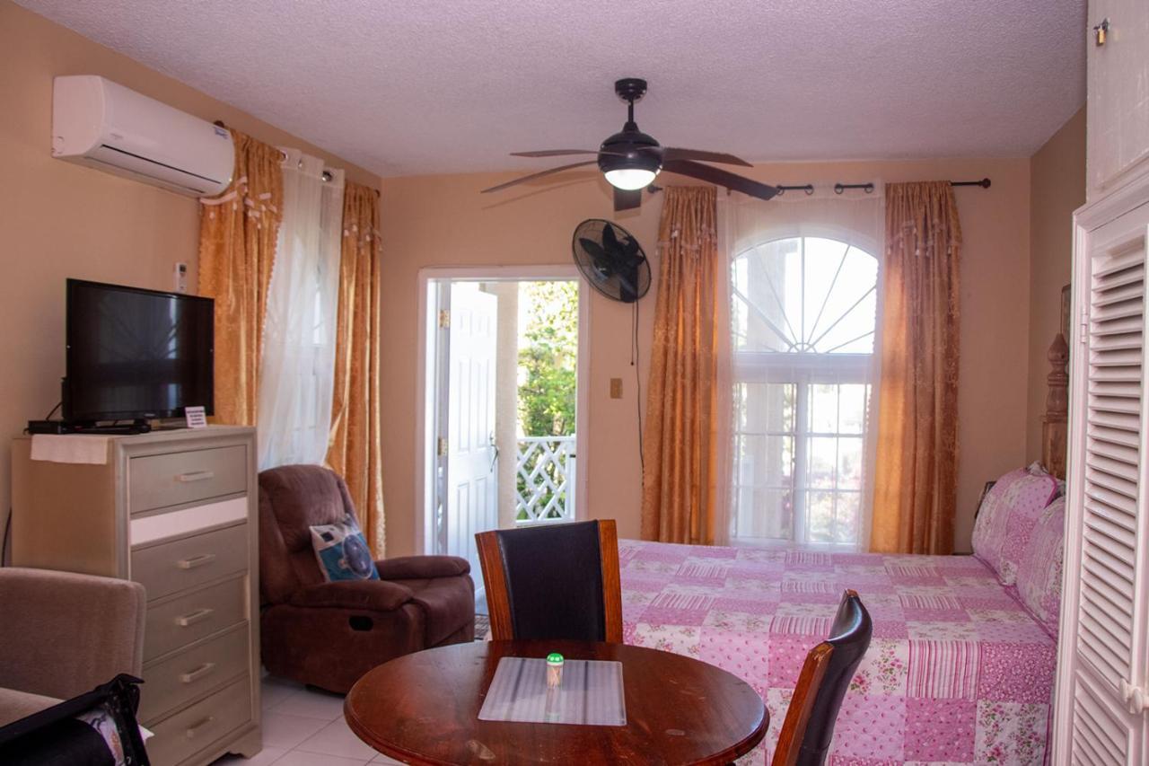 Elegant Condo Awesome View Ocho Rios Exterior foto